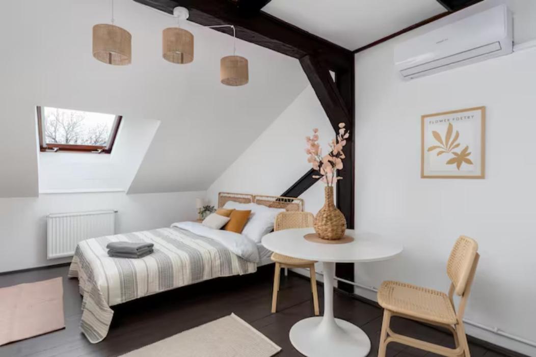 Wislna Old Town Apartments Краків Екстер'єр фото